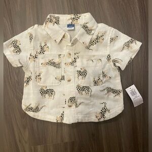 Old Navy Cream and Black Button Down Shirt with cheetahs Animal Print size 3-6M